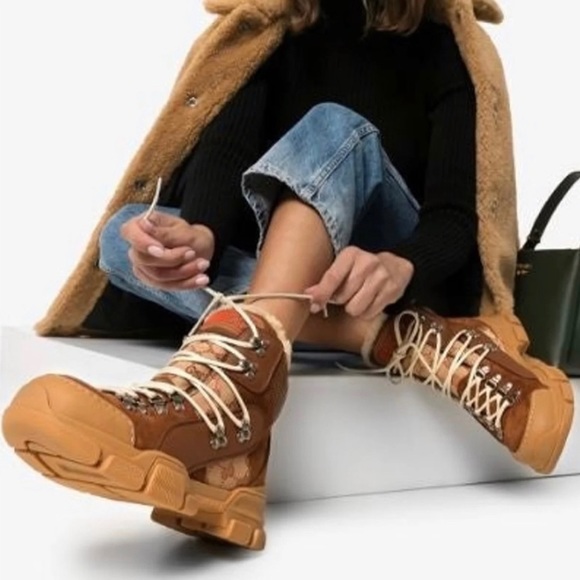 Gucci flash trek shearling boots - Picture 1 of 15